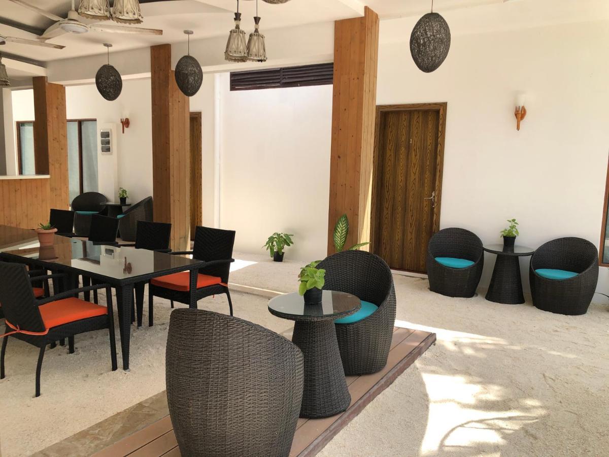 Lvis Blancura Hotel Dharavandhoo Eksteriør billede