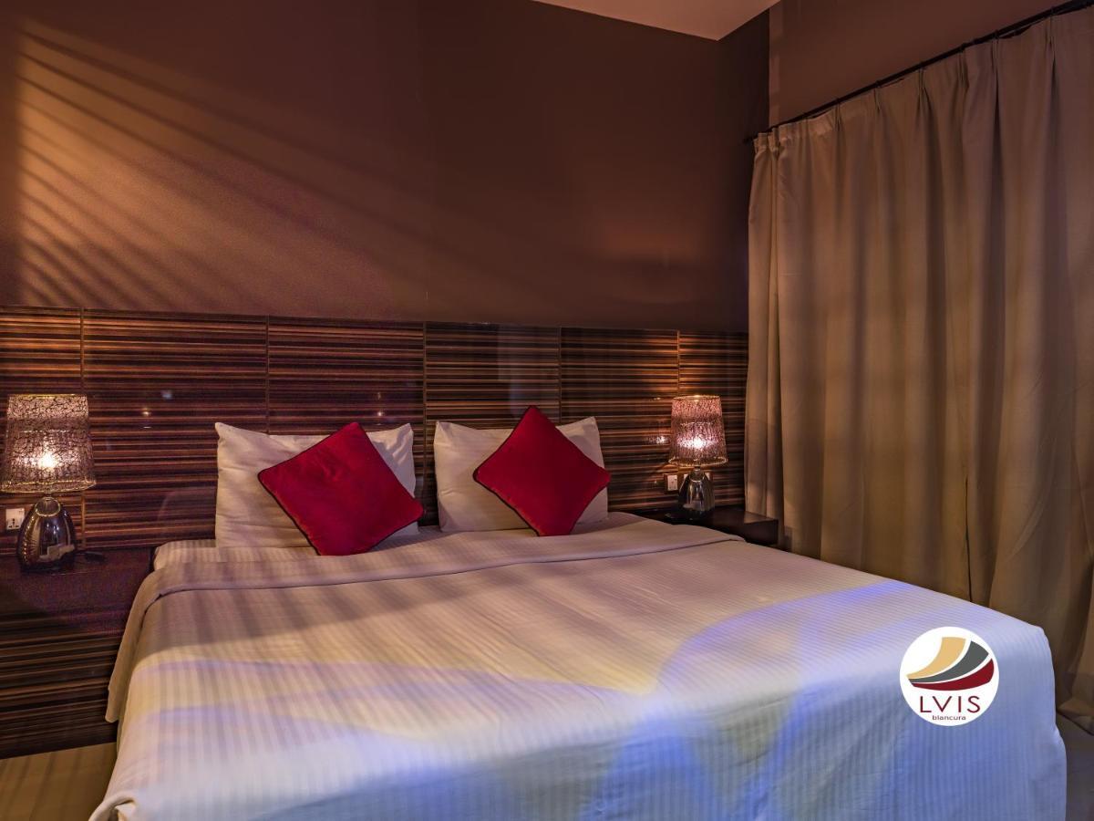 Lvis Blancura Hotel Dharavandhoo Eksteriør billede