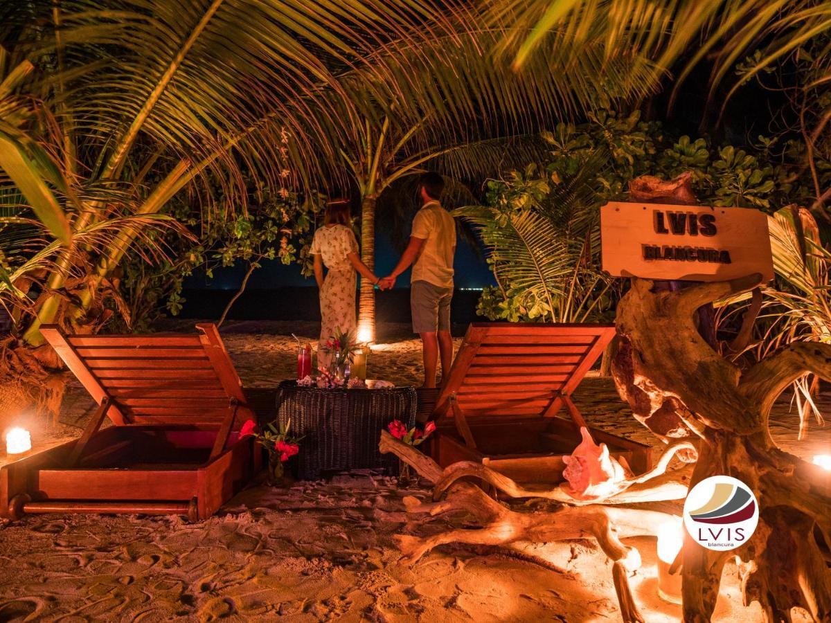 Lvis Blancura Hotel Dharavandhoo Eksteriør billede